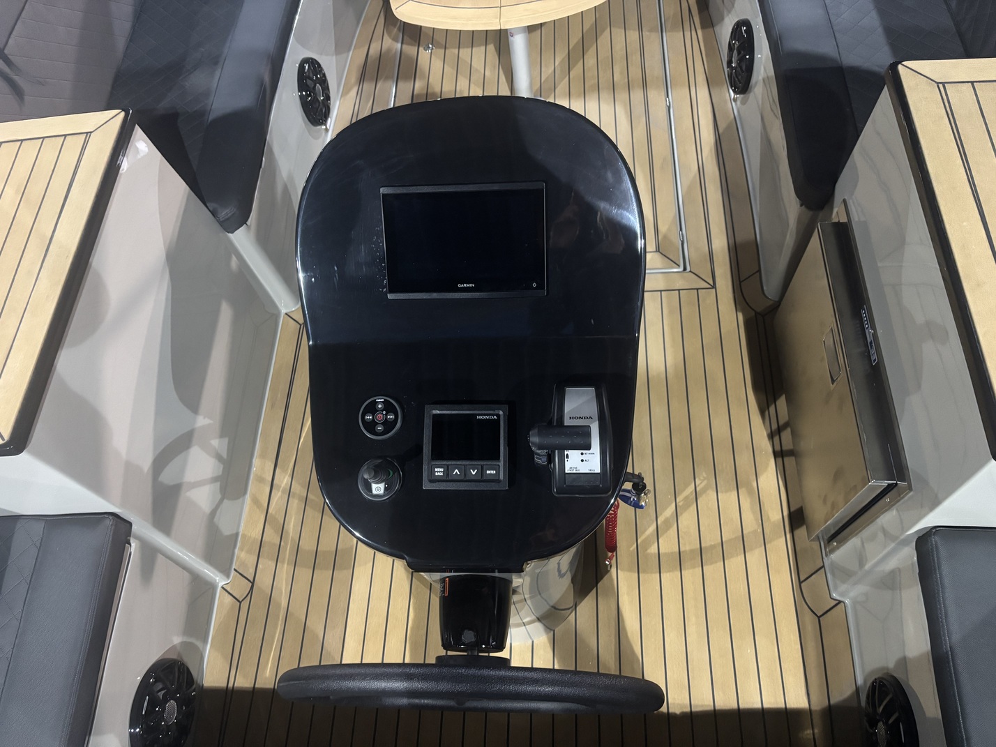 Maxima Boats 820 retro in RAL 7030 kleur op voorraad!