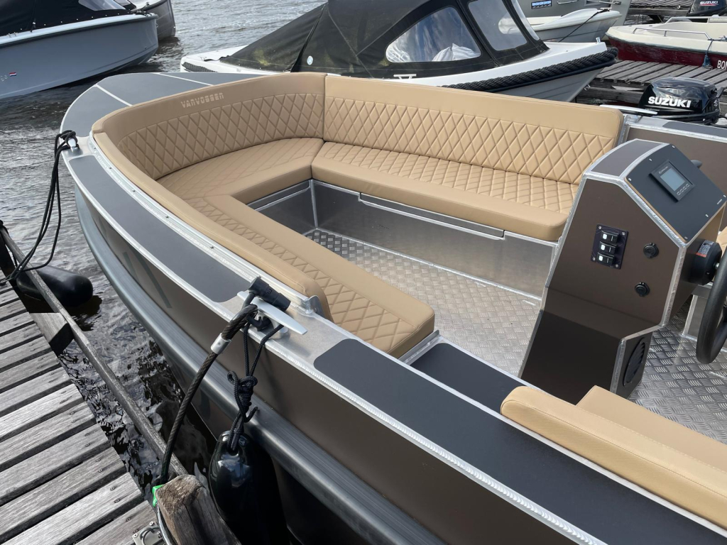 Van Vossen 650 plugin E-tender vaarklaar elektrisch