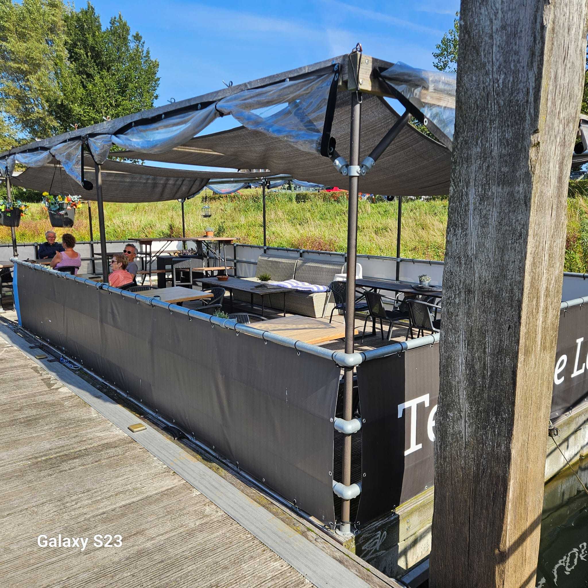 Drijvend Restaurant Houseboat