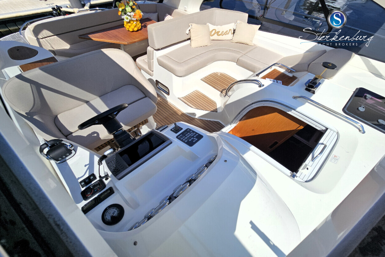 Bavaria 43 HT