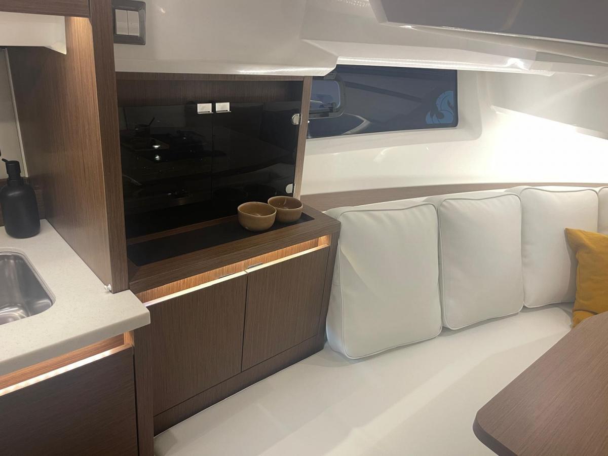 Jeanneau Cap Camarat 12.5-WA