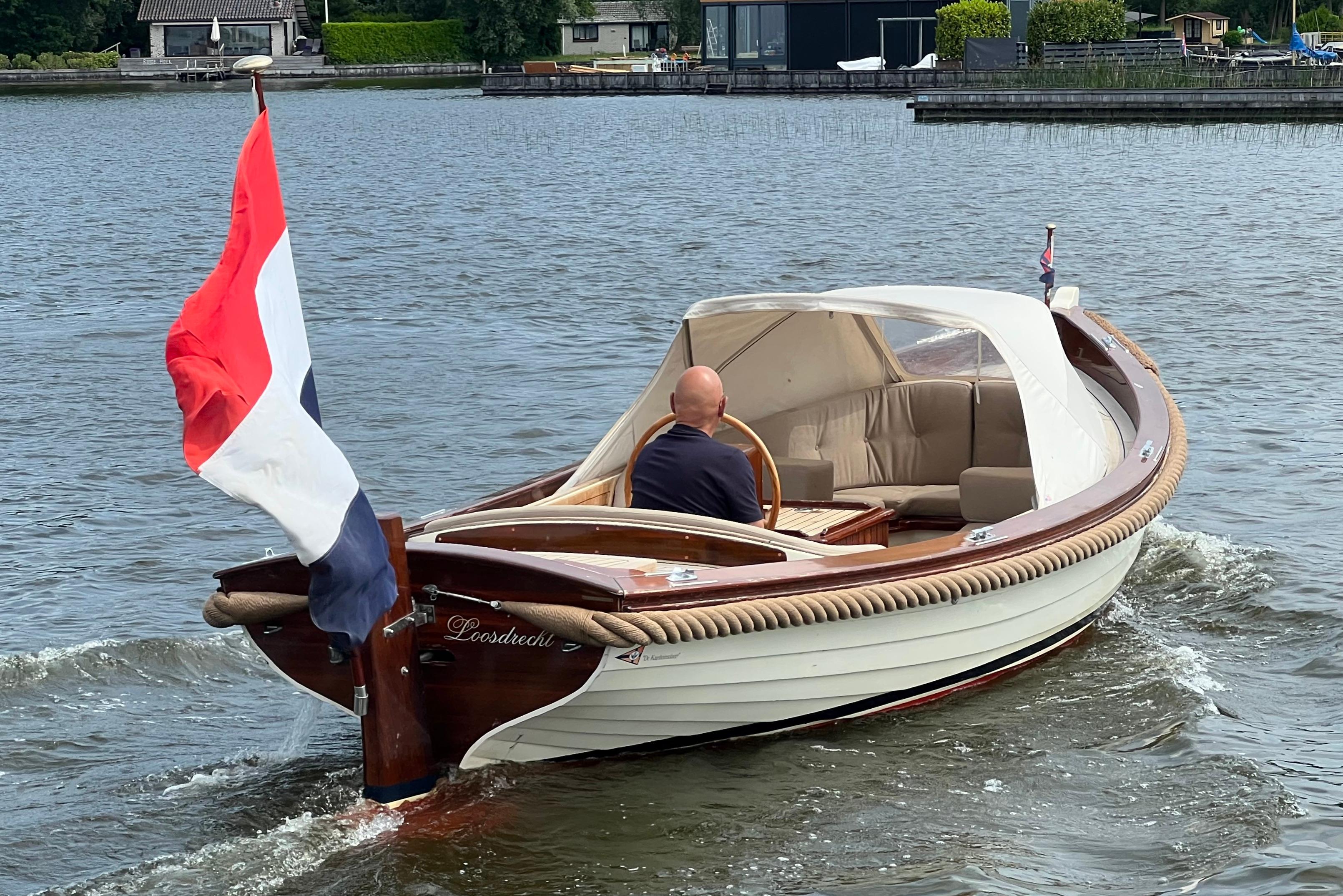 Wajer Kapiteinsloep 720
