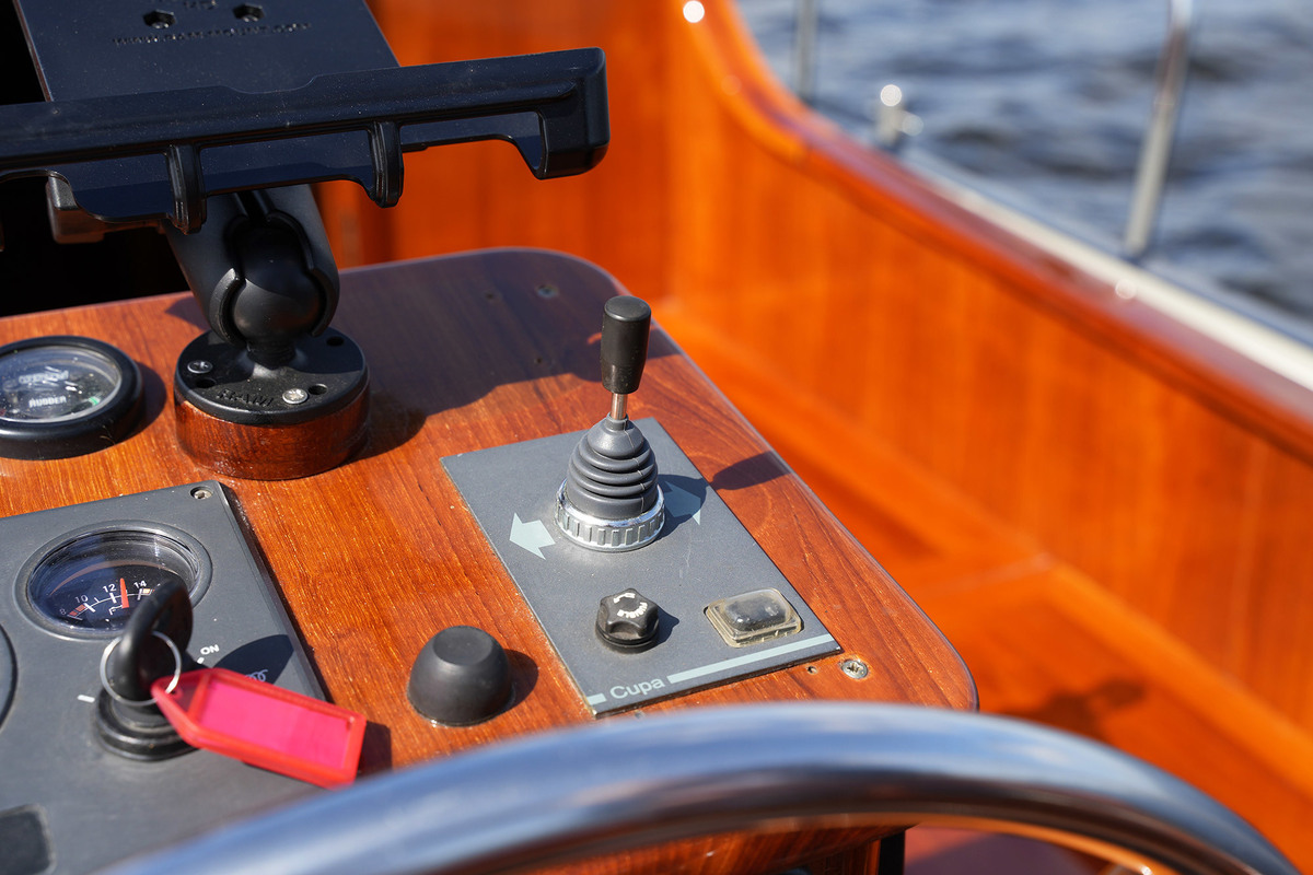 Kok Kajuitkruiser 850