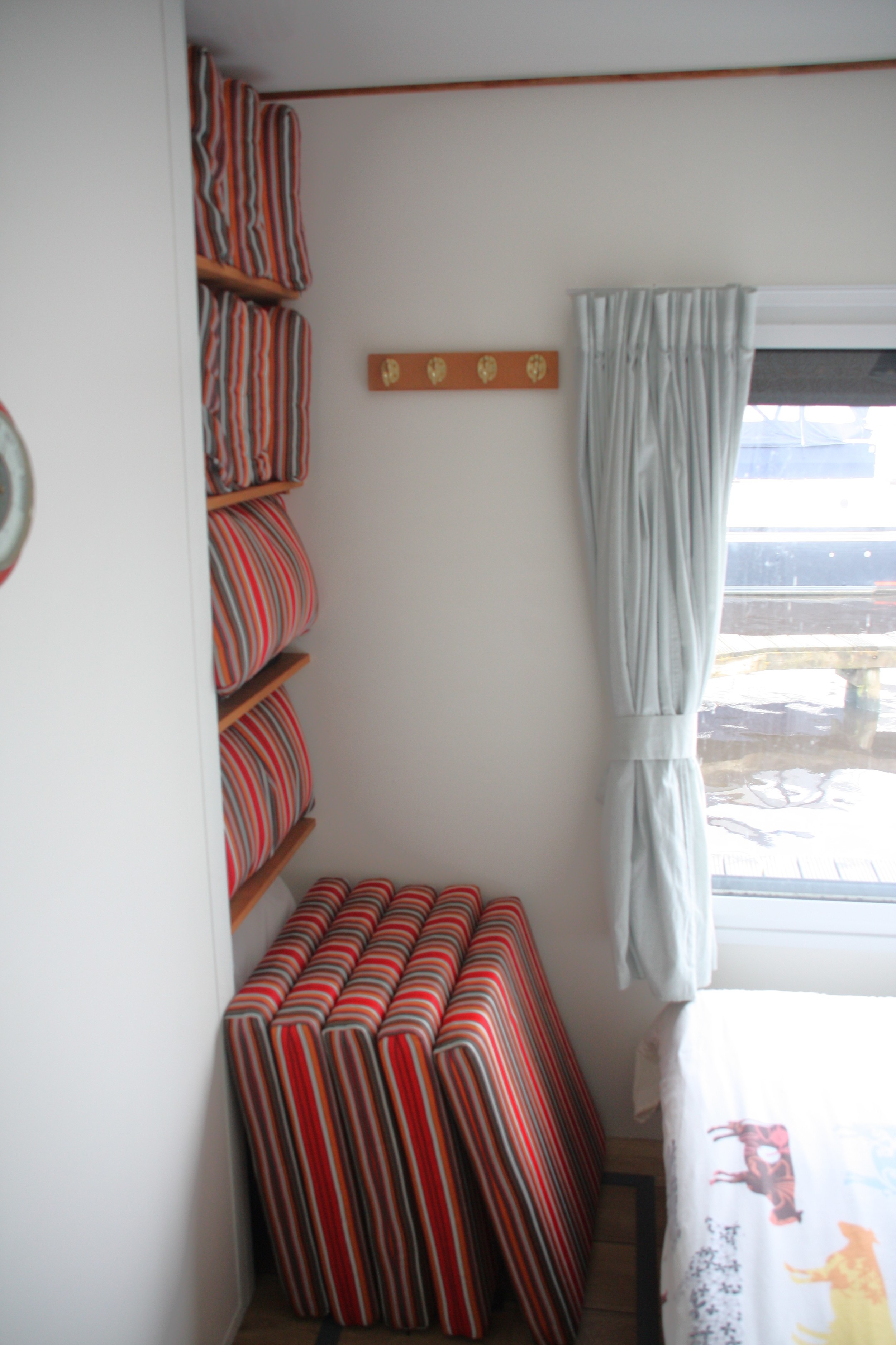 DL-Boats 1350 Captainshut Houseboat