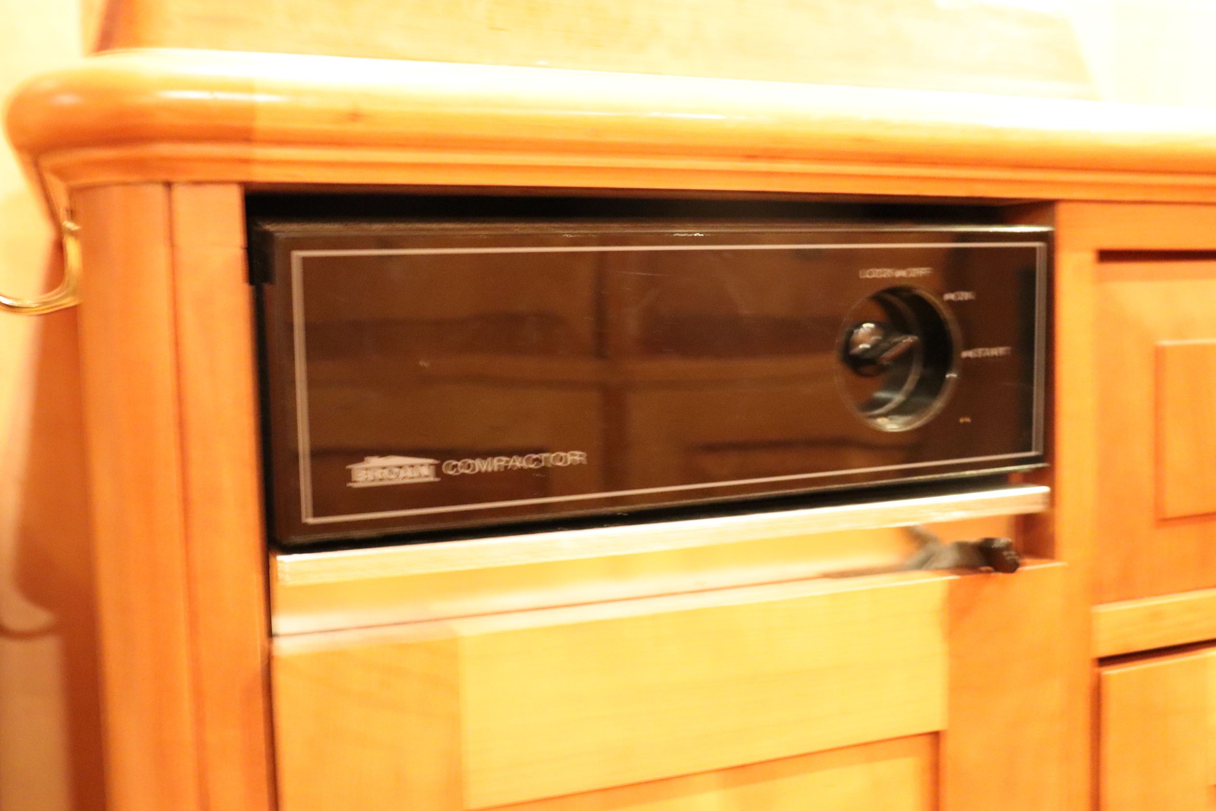 Schokker 18.60 Meter Hoek Design