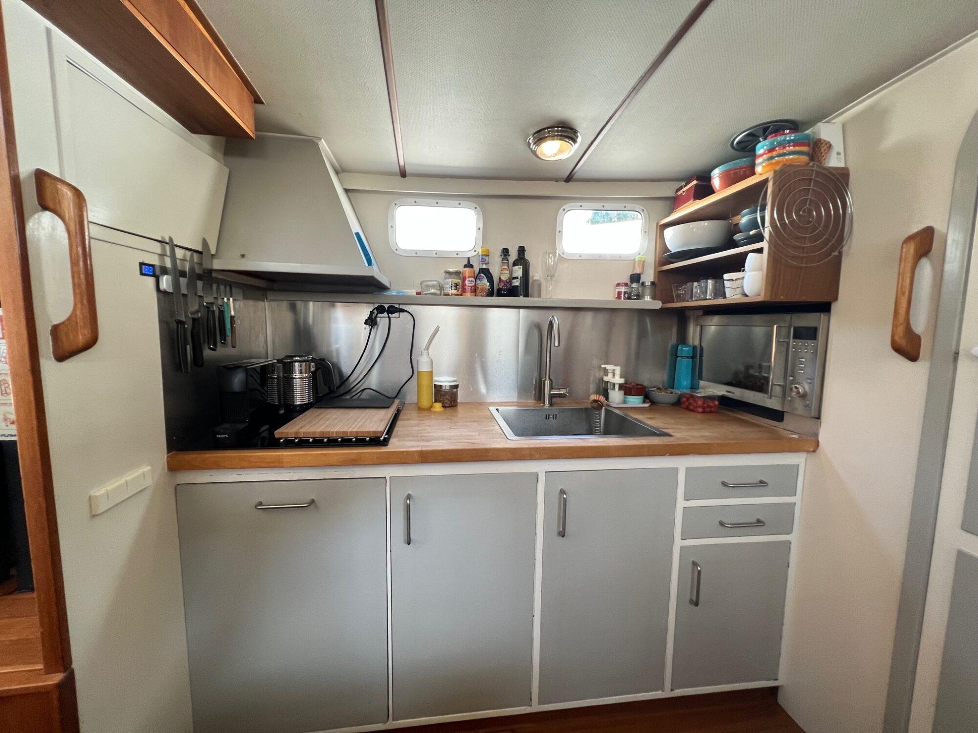 Pieter Beeldsnijder Pieter Beeldsnijder Rondspantkotter 12.85 AK