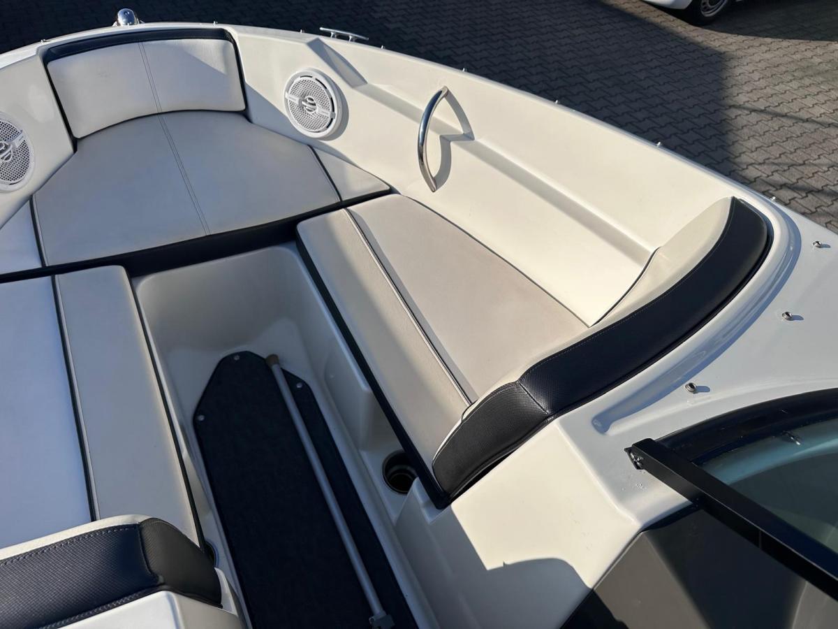 Sea Ray 190 Sport Bowrider