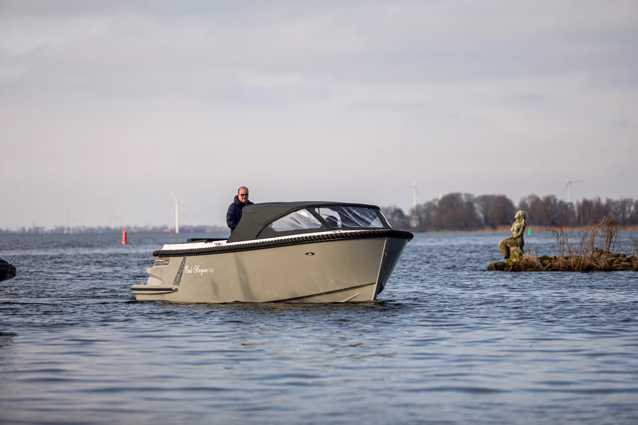 Oud-huijzer 740 Tender
