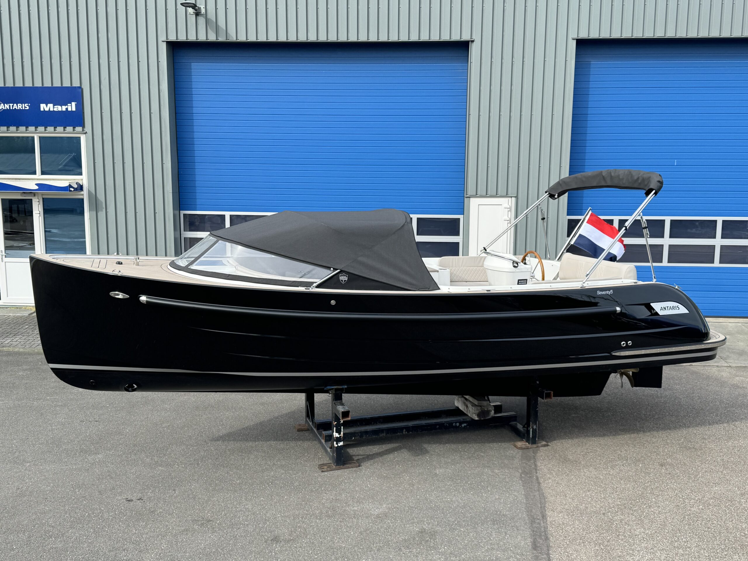 Antaris Seventy5 (op voorraad) snel varend  *Aanbieding demonstratiemodel*