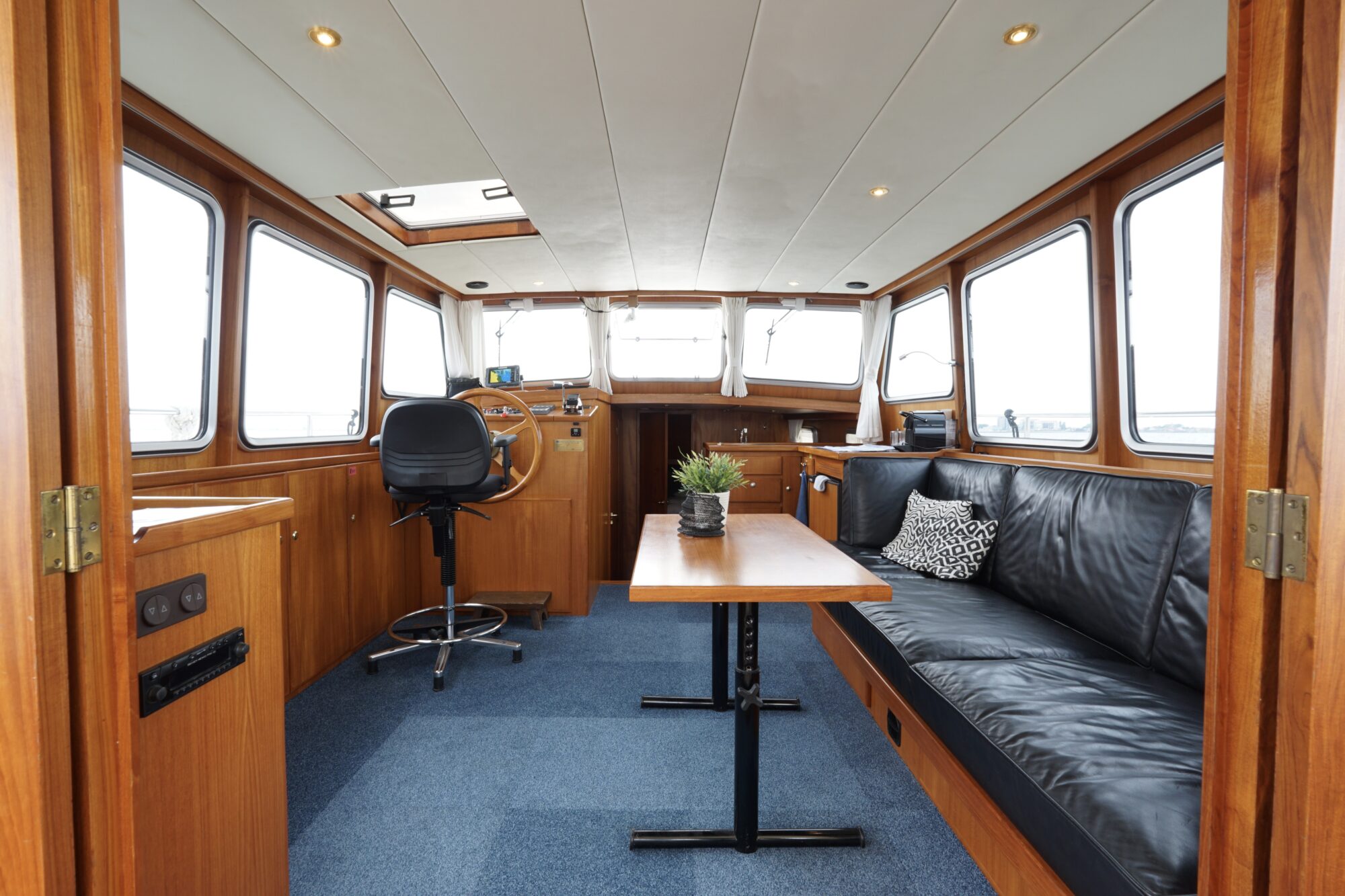 SK Kotter 12.50 Sedan