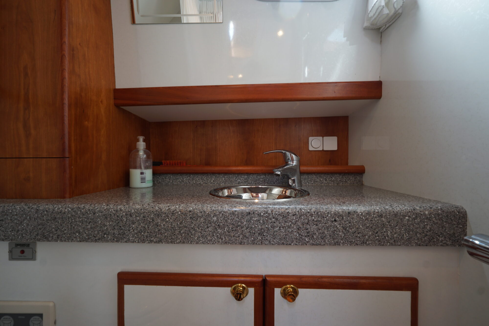 Tryvia 1100 OK Cabrio Spiegeldeur