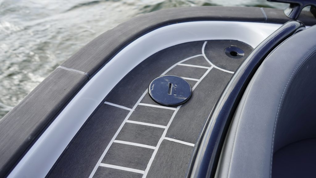 Seafury Hawker 725 OCCASION & ZONDAGS GEOPEND
