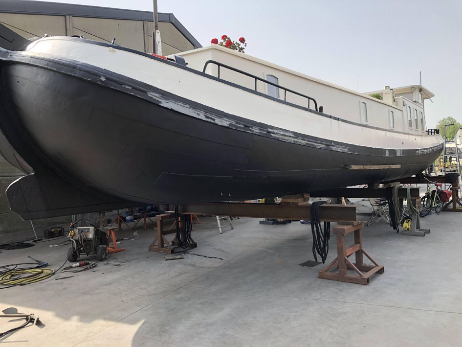 Varend Woonschip Skutsje 17.12