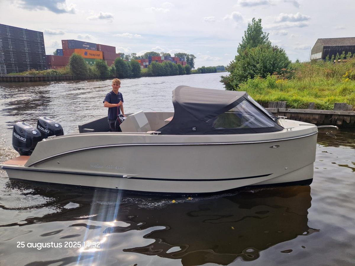 Maxima 680 Sport Lounge