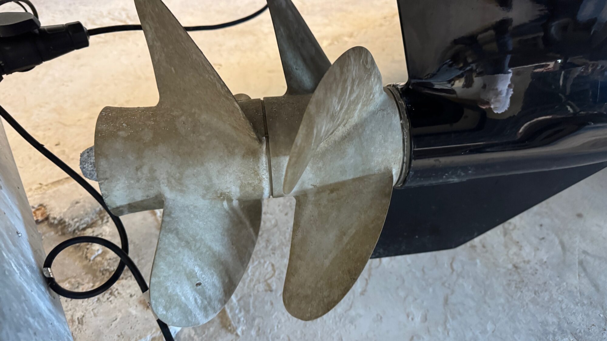 Futuro Boats Futuro ZX-20L Tender