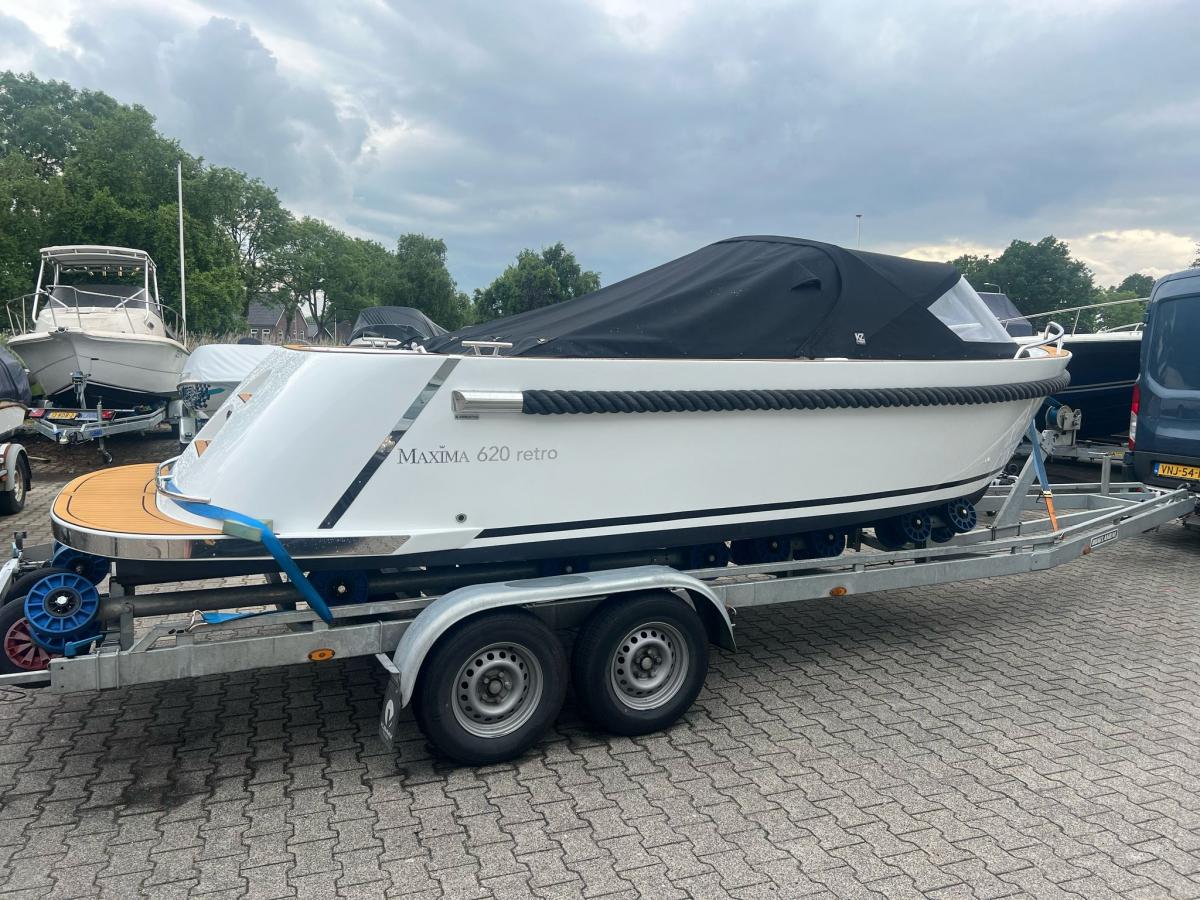 Maxima 620 Retro Tender