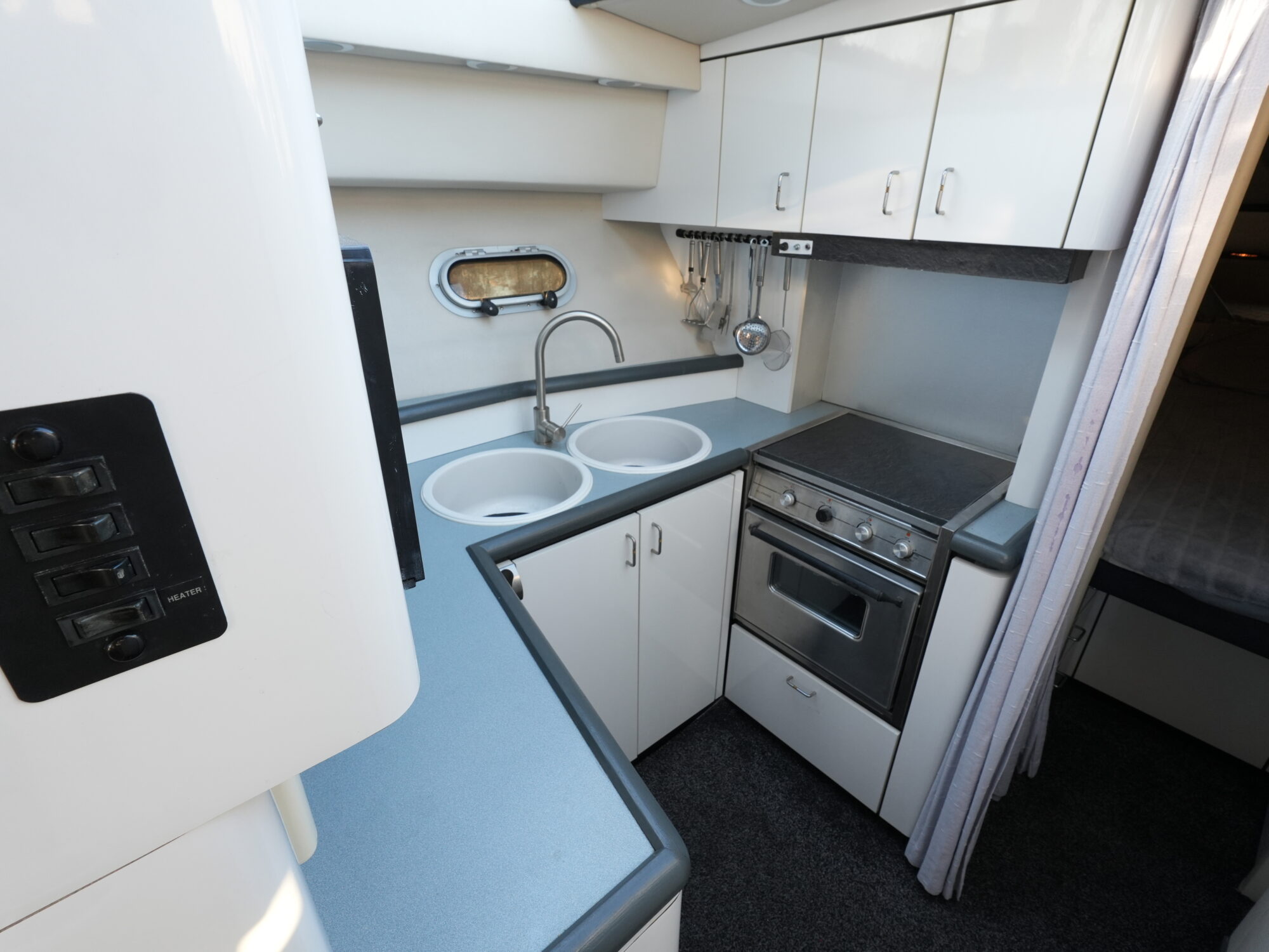 Bayliner 3688 Flybridge