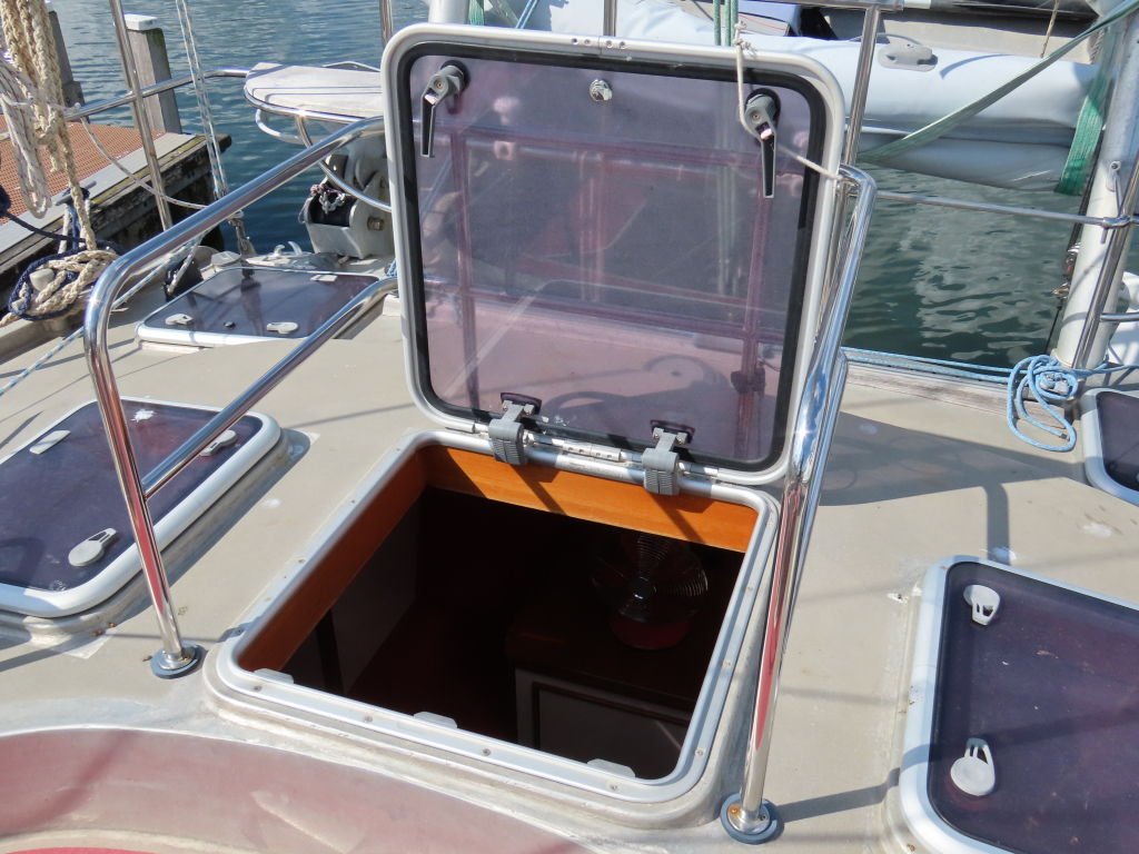 One-off 50’ aluminium Expedition Cruiser