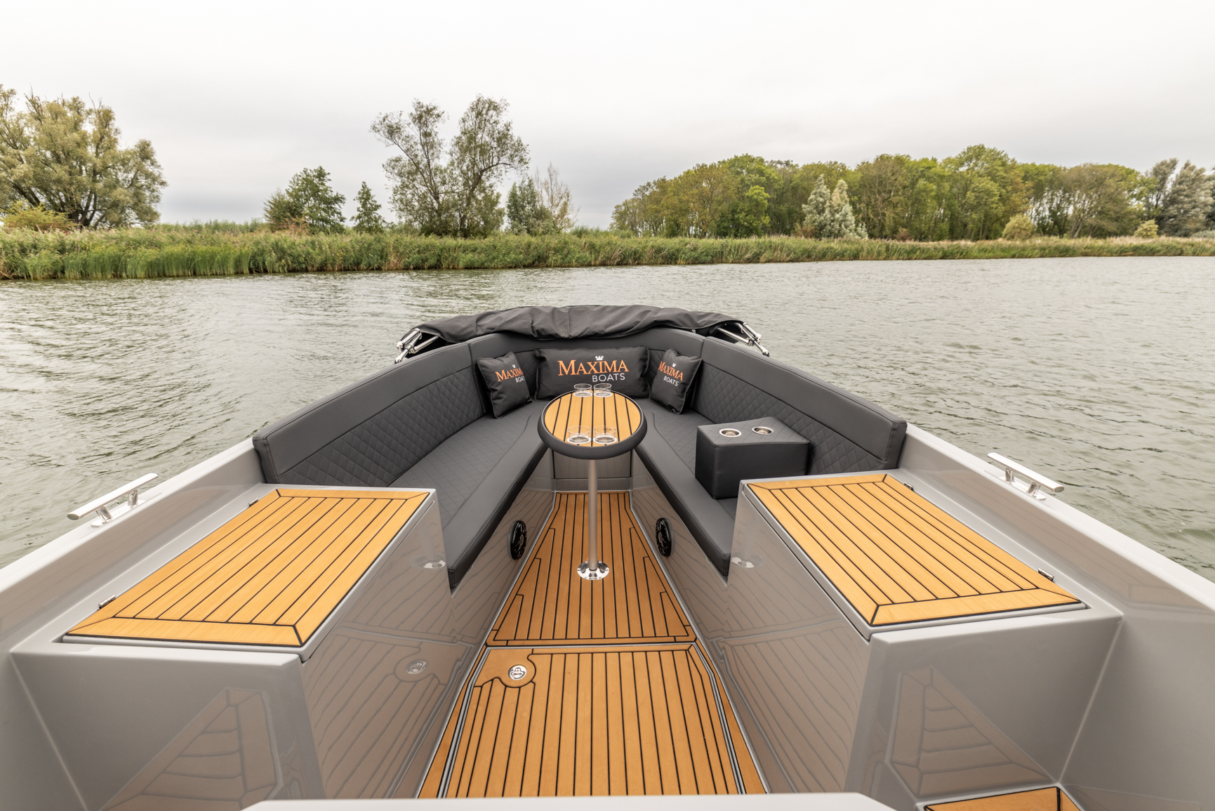 Maxima Boats 680 Sport Lounge met Honda 150 pk op voorraad!