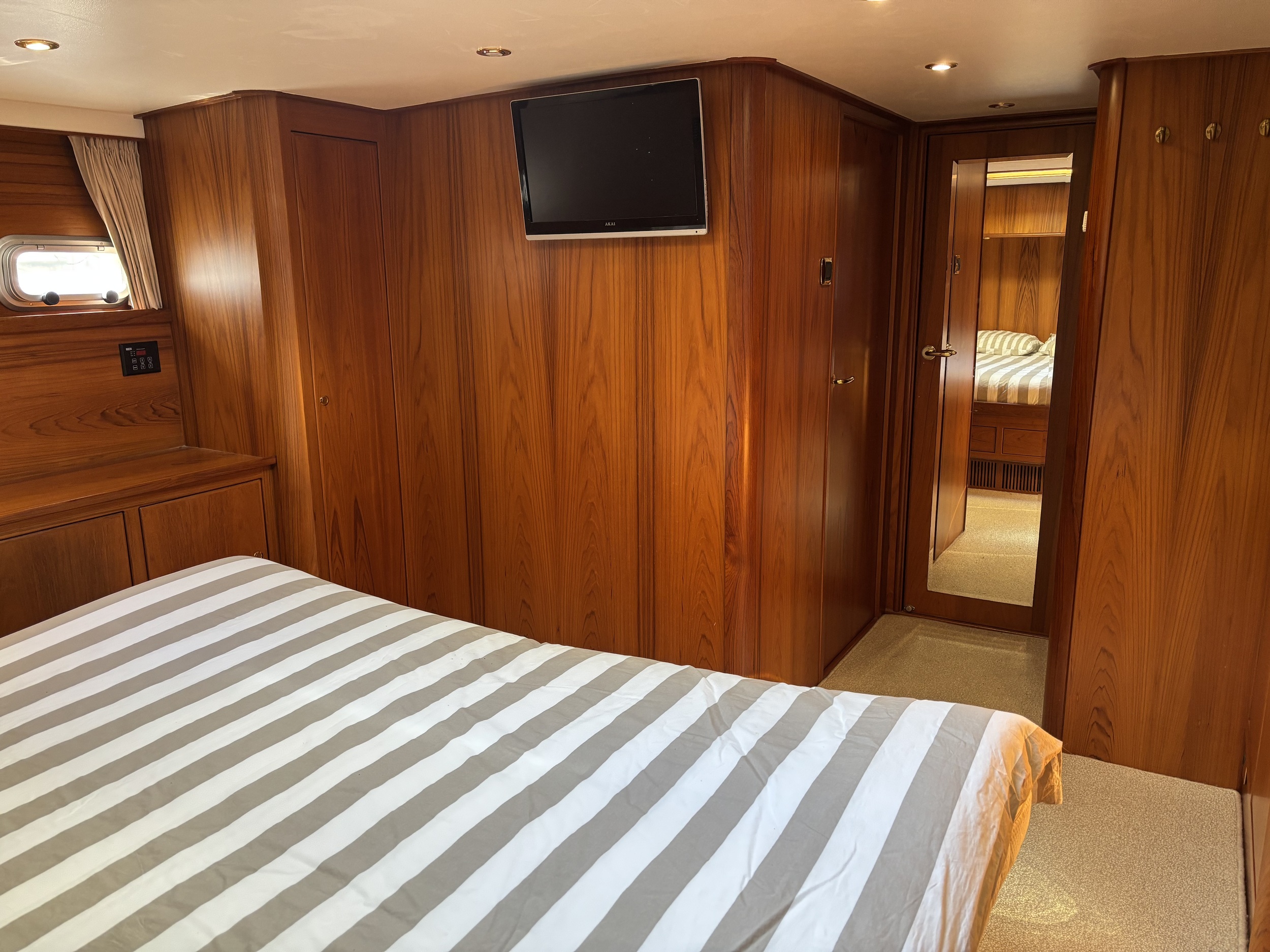 Super Van Craft 14.80 Cabrio Stabilizers