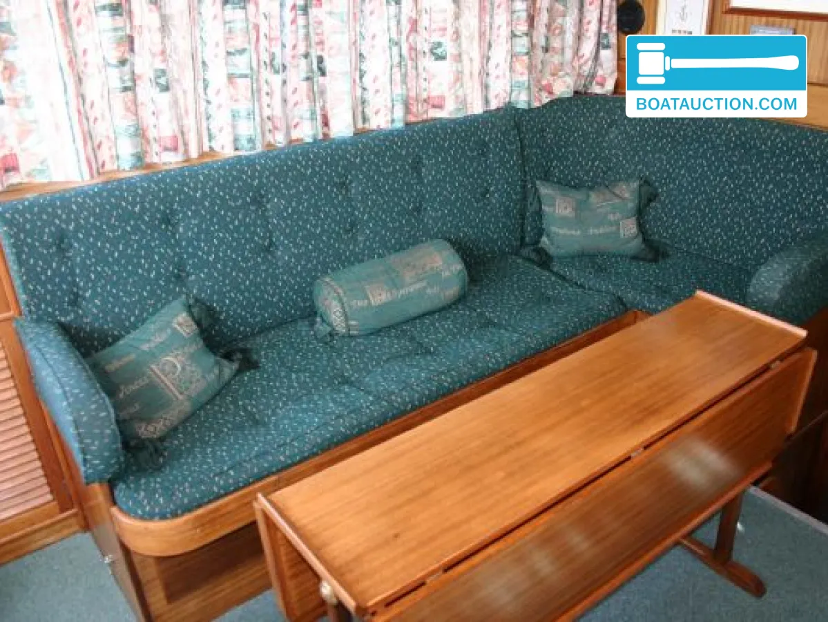 Broom 39 Continental