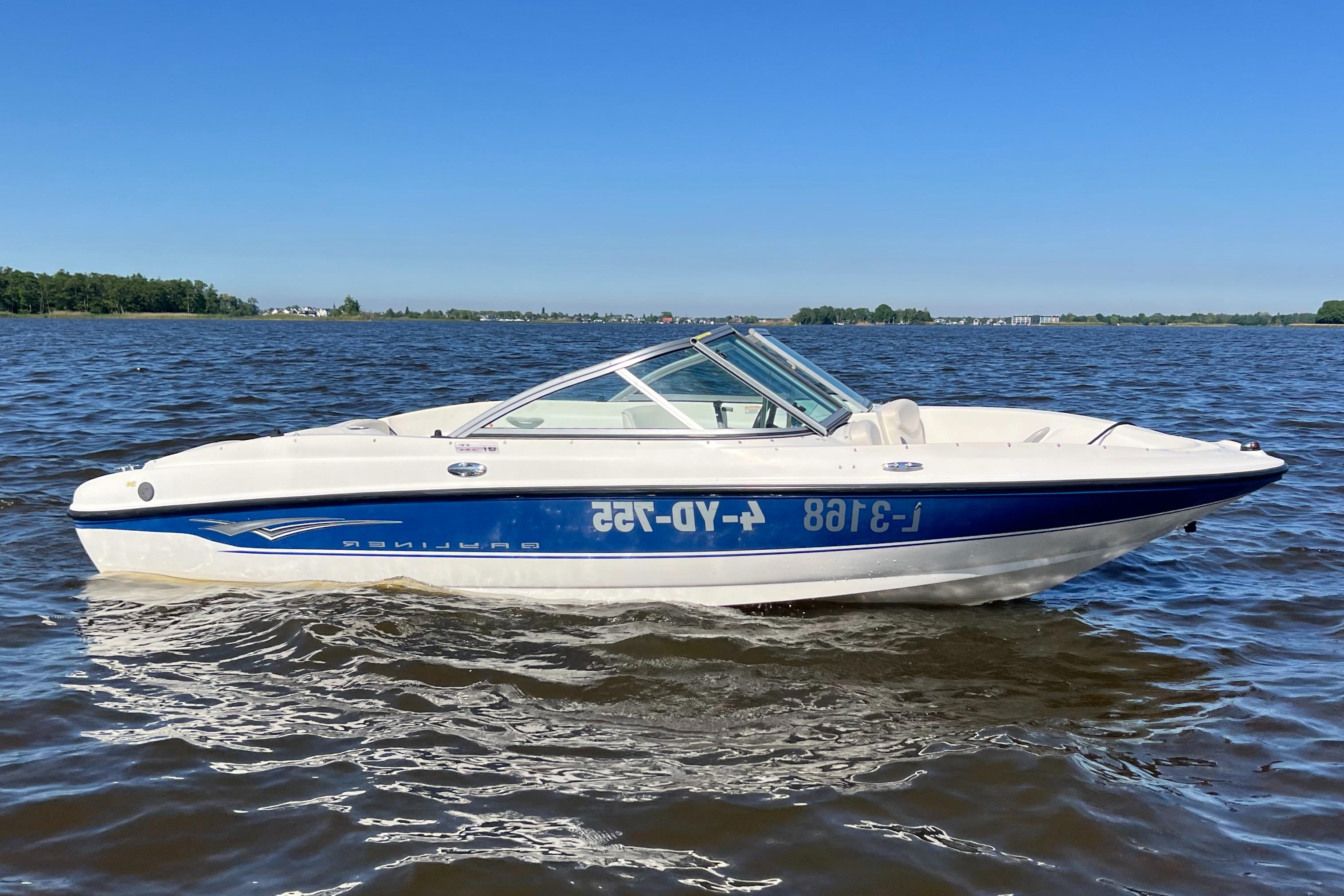 Bayliner 175 Bowrider hoofdfoto: 1