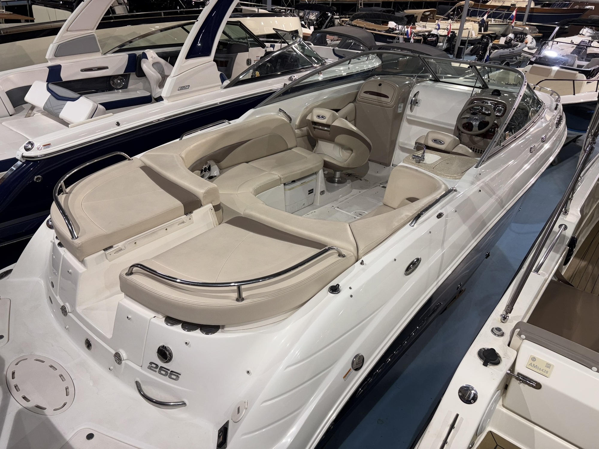 Chaparral 255 SSI met MerCruiser 5.7 L 300 pk