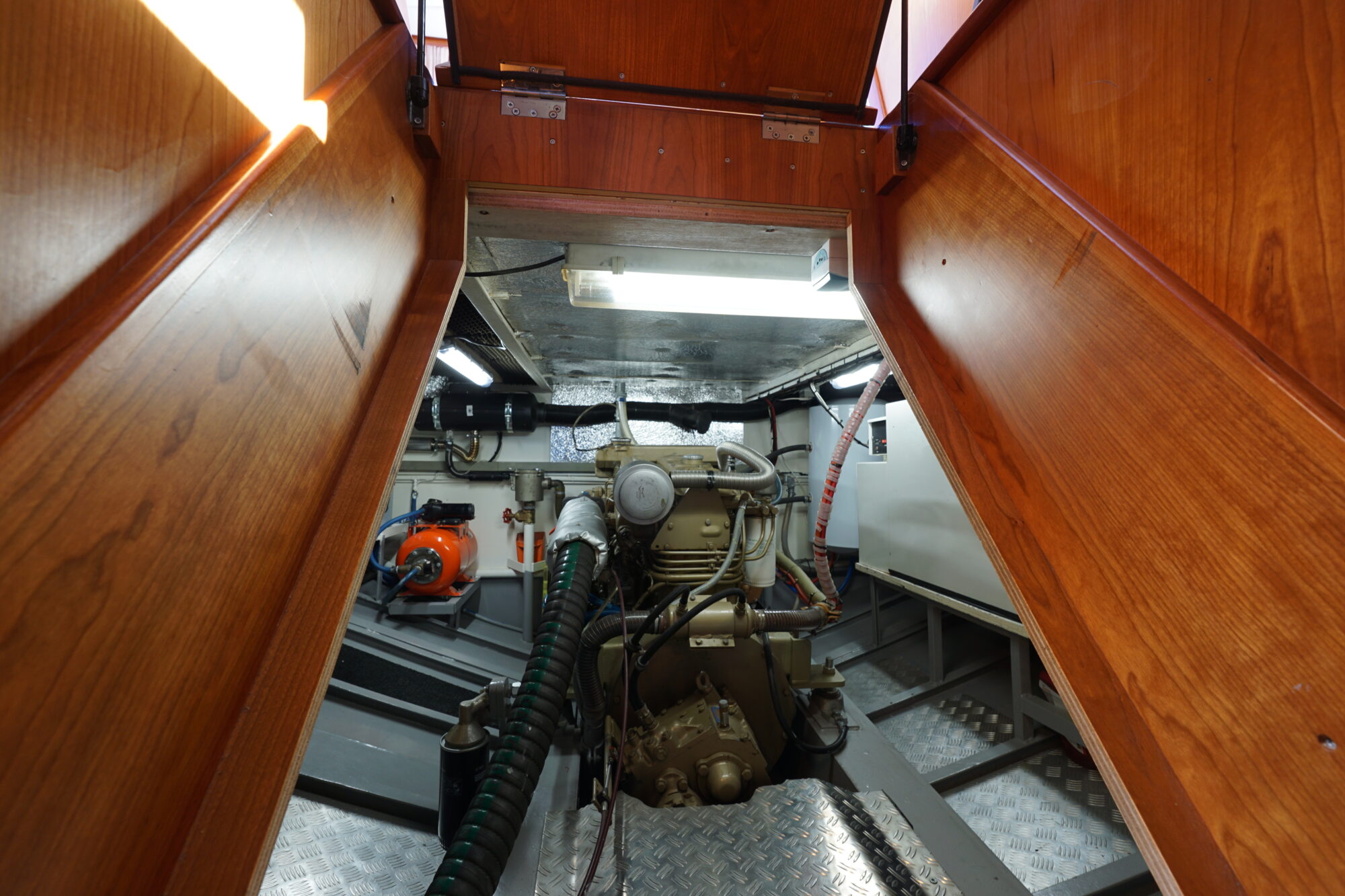 Valkkruiser Challenger 45 VS