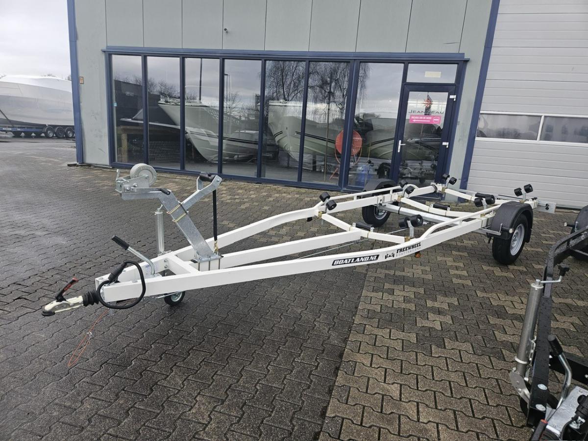 Freewheel Boattrailers Ultra Light Aluminium