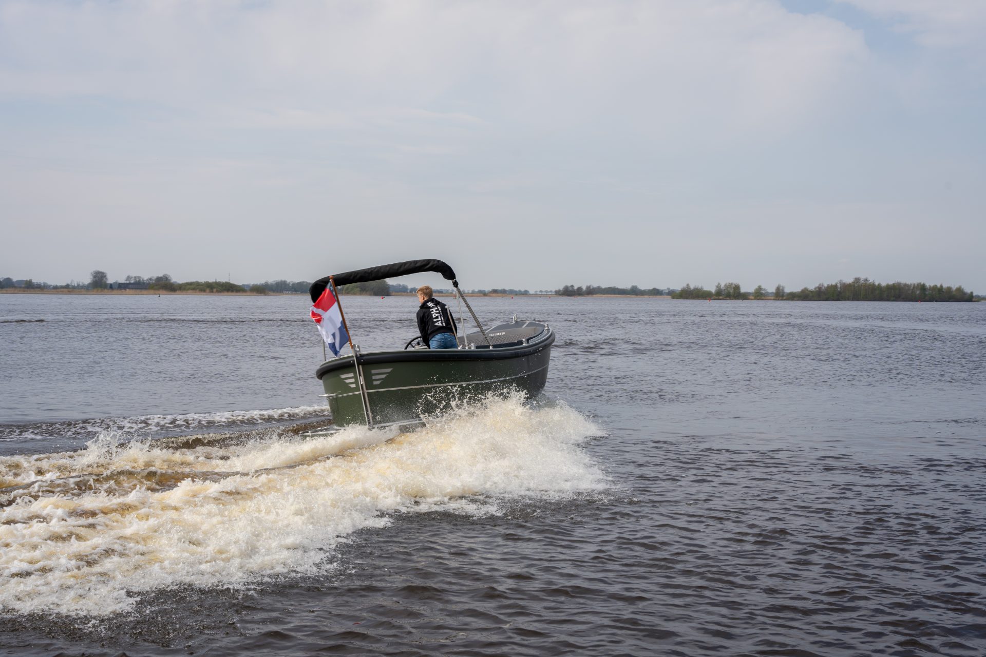 Van Vossen VanVossen Sloep 700