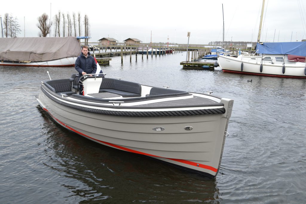 Waterspoor  717 aviator DE GROOTSTE SLOEPENSHOWROOM VAN NEDERLAND