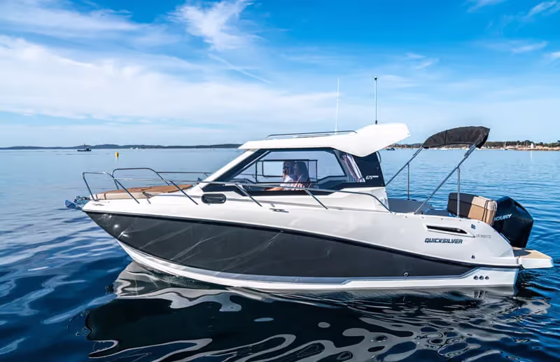 Quicksilver 705 Weekend