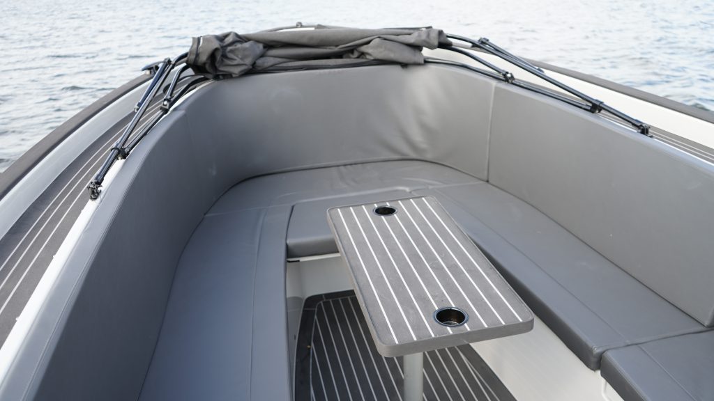 Seafury Hawker 725 OCCASION