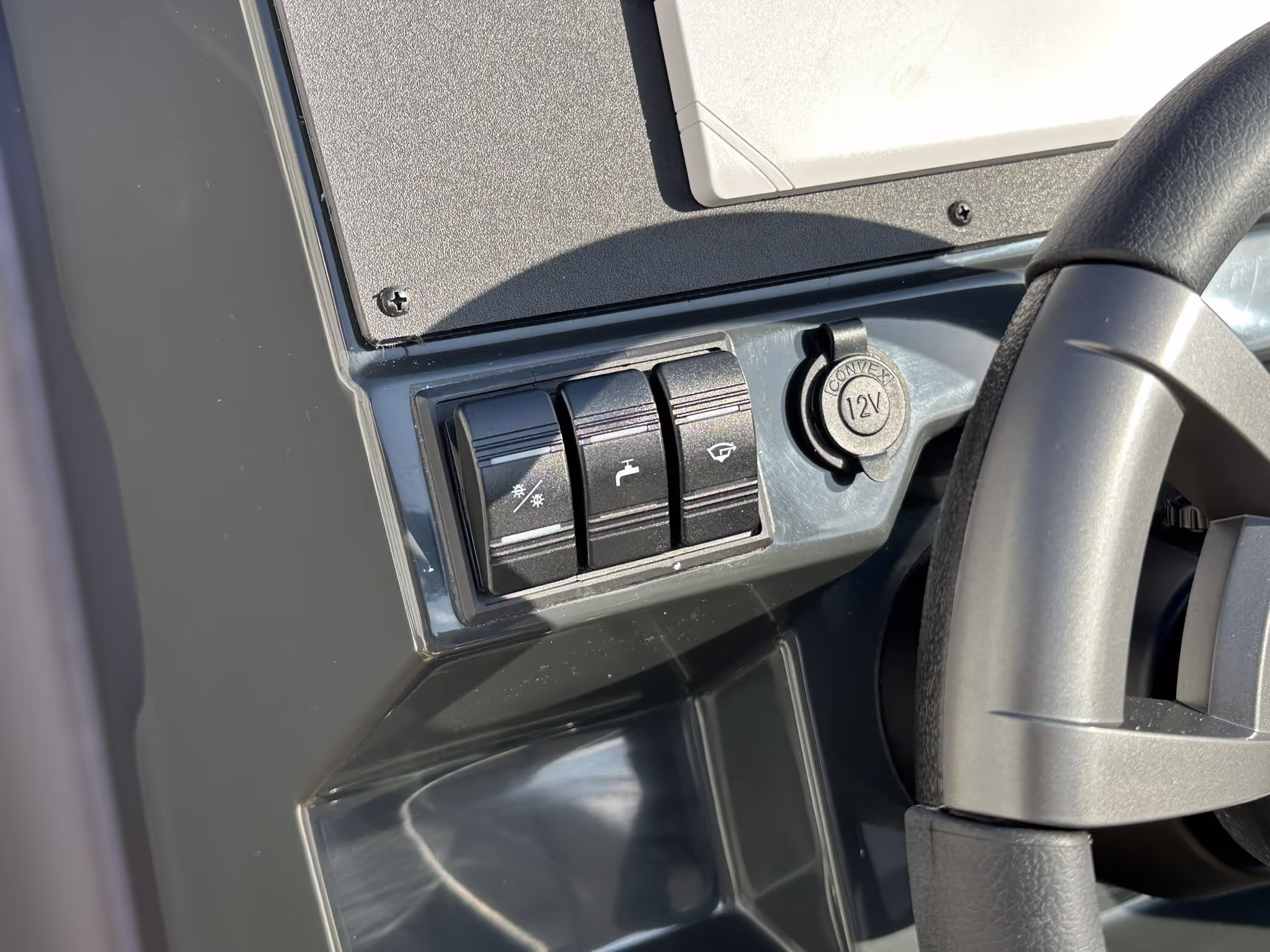 Quicksilver 705 Open