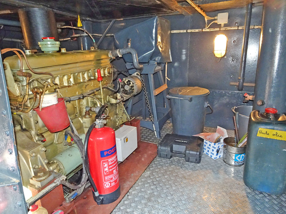 Motortjalk 21.40, met UBC