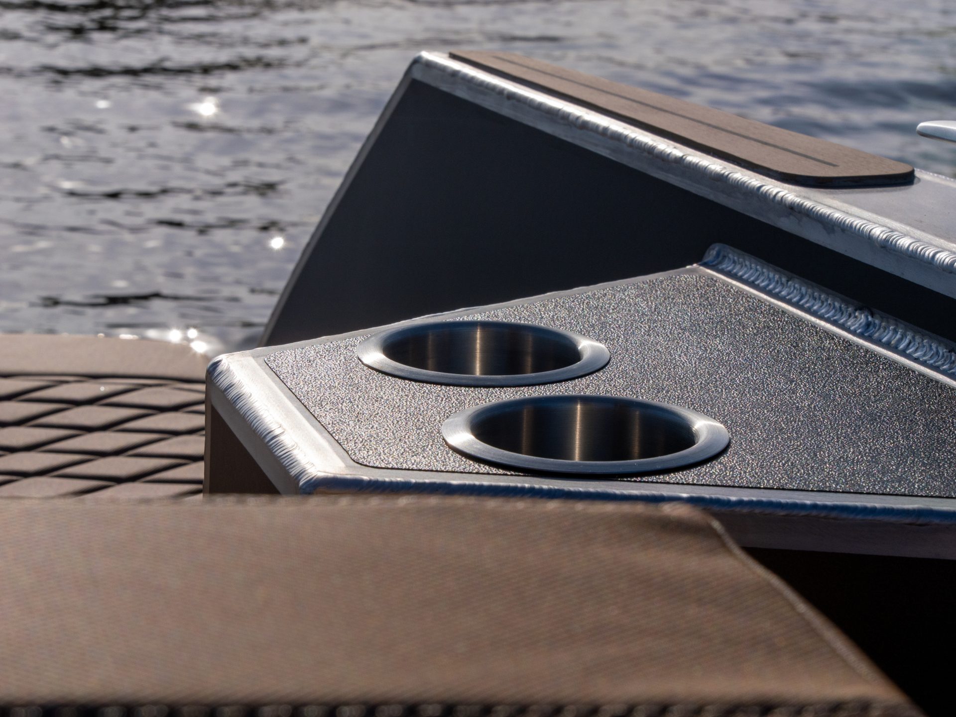 Van Vossen VanVossen E-Tender 700