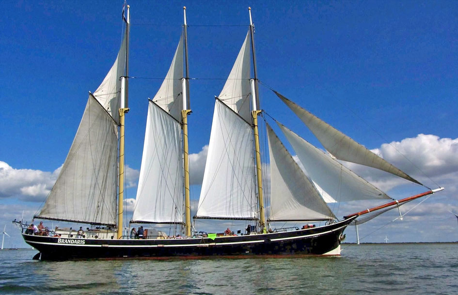 Topzeilschoener 26 hotelgasten