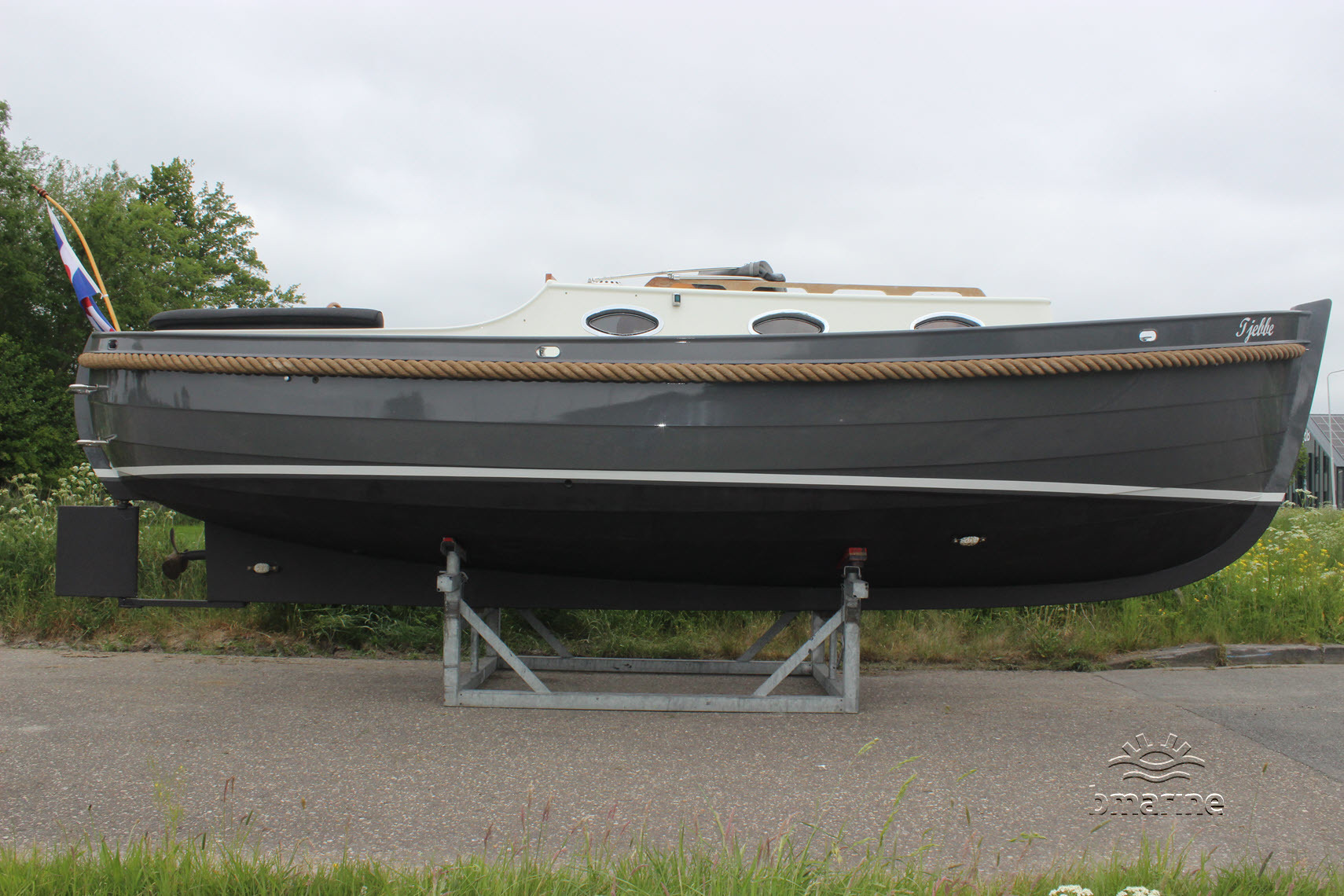 IJzendoornsloep Cabin 7.75