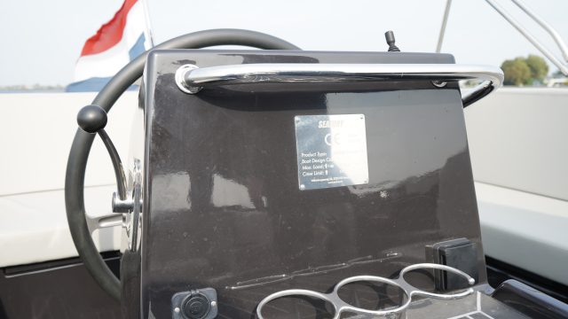 Seafury Hawker 725 jonge occasion