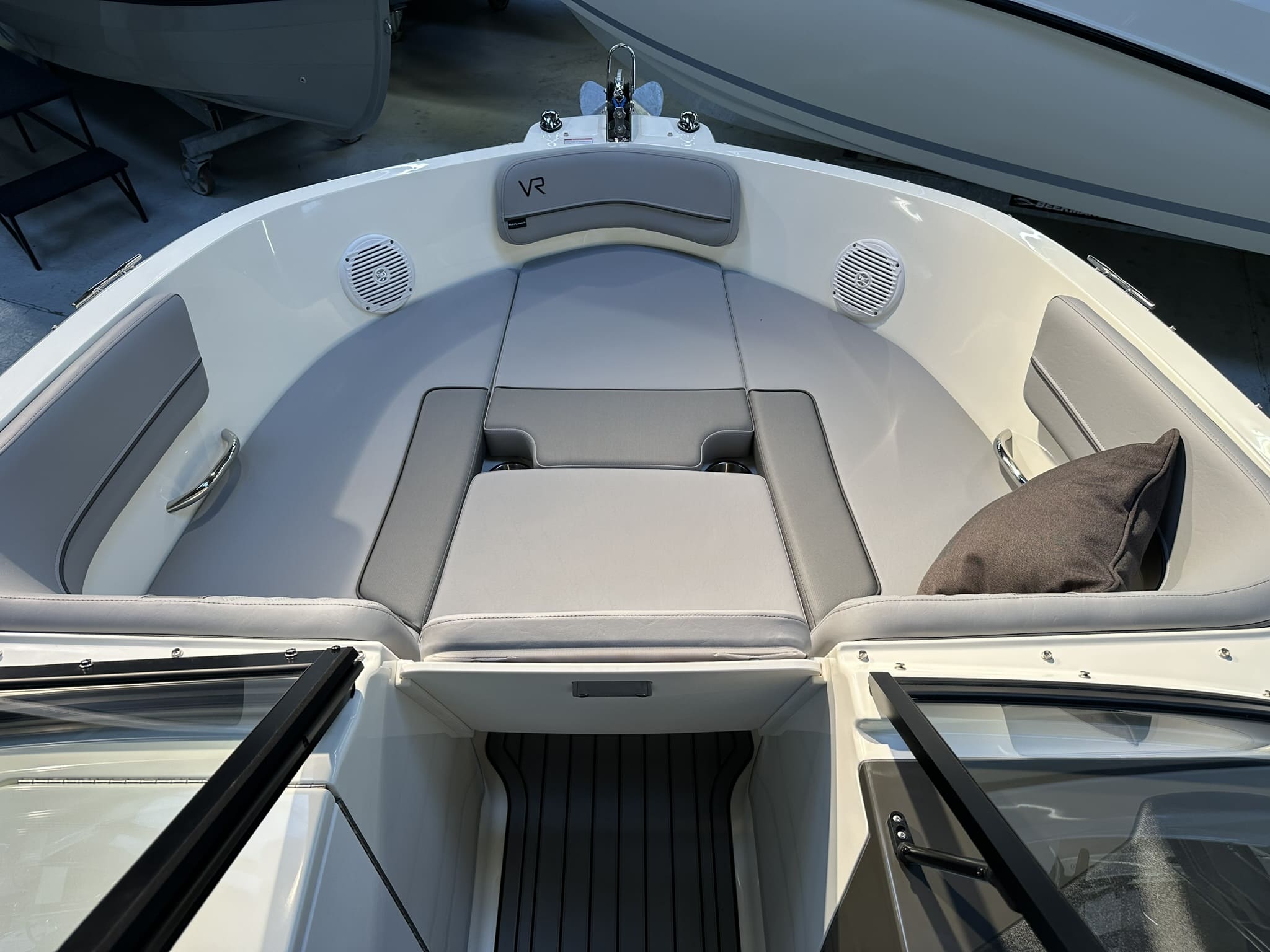 Bayliner VR6 Bowrider