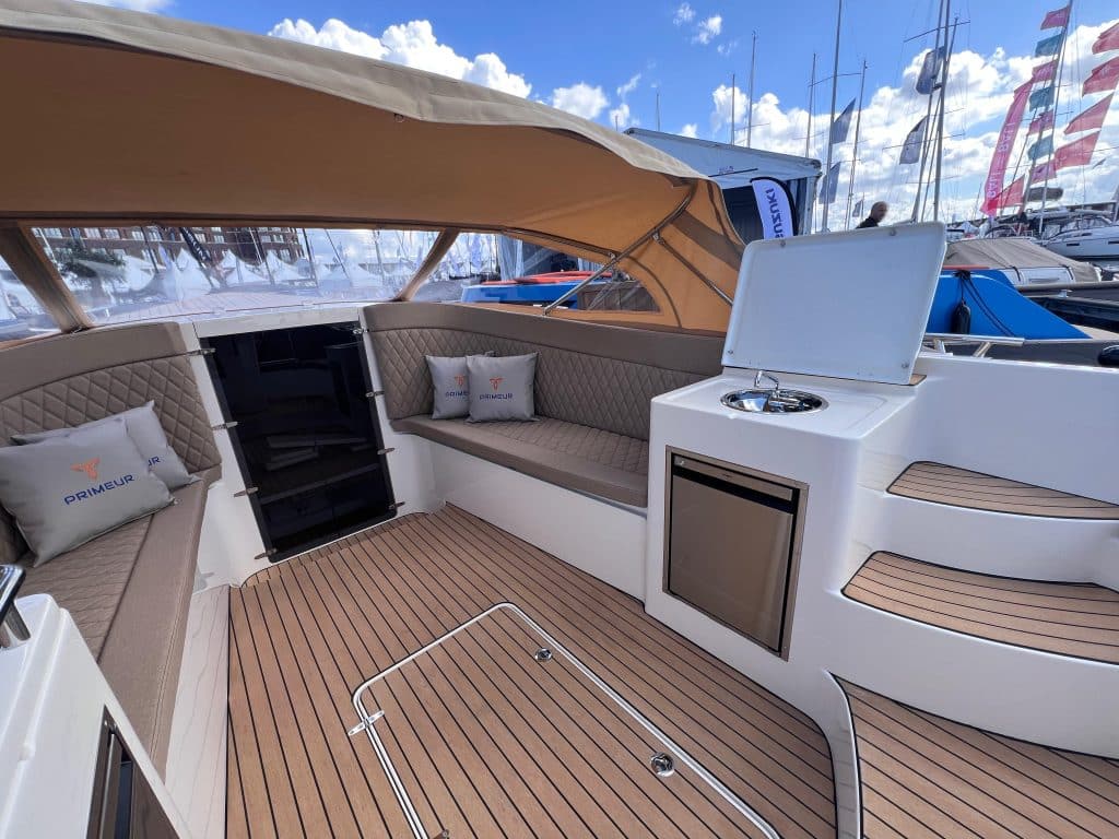 Primeur 850 Tender