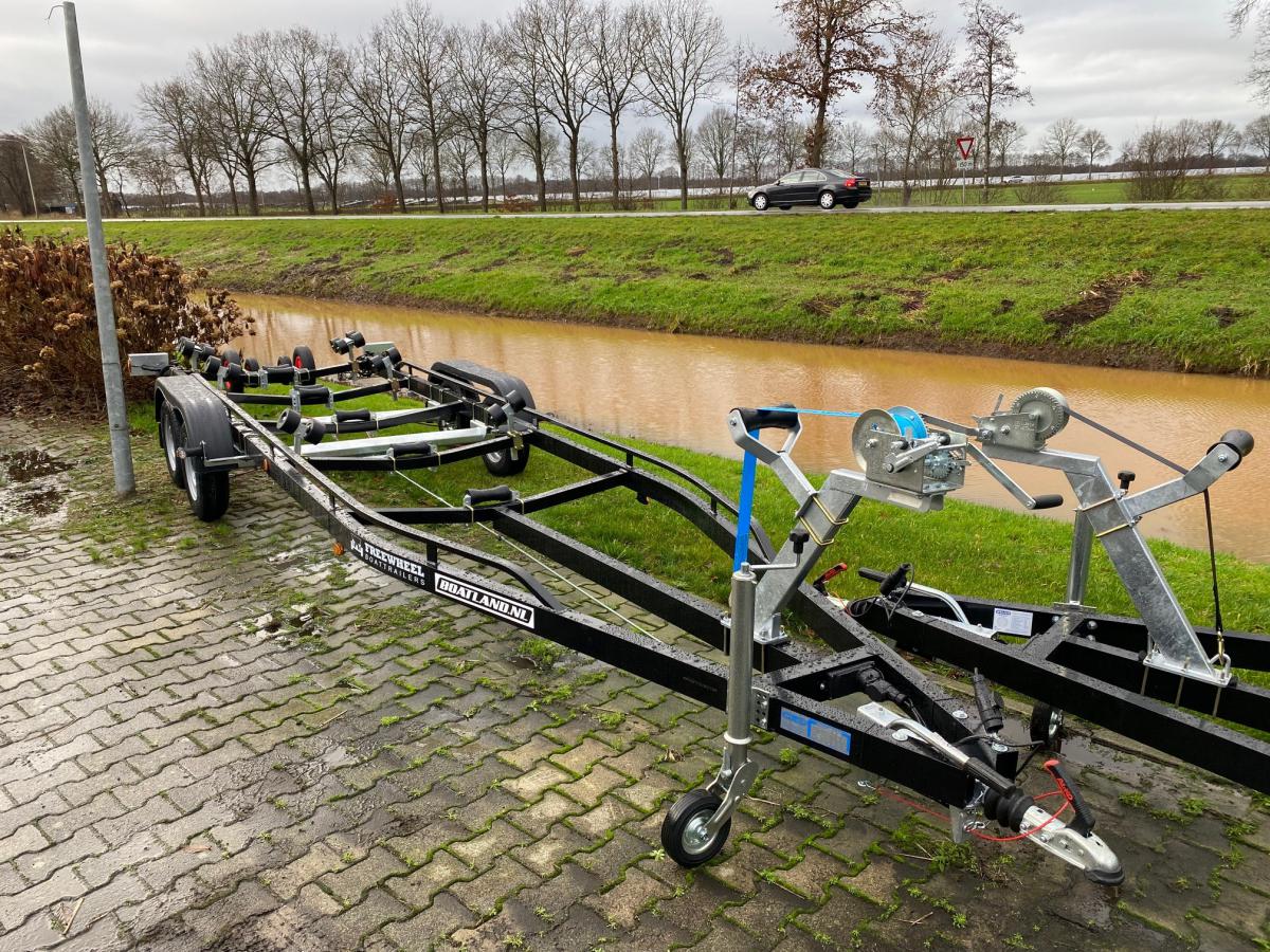 Freewheel Boattrailers Ultra Light Aluminium