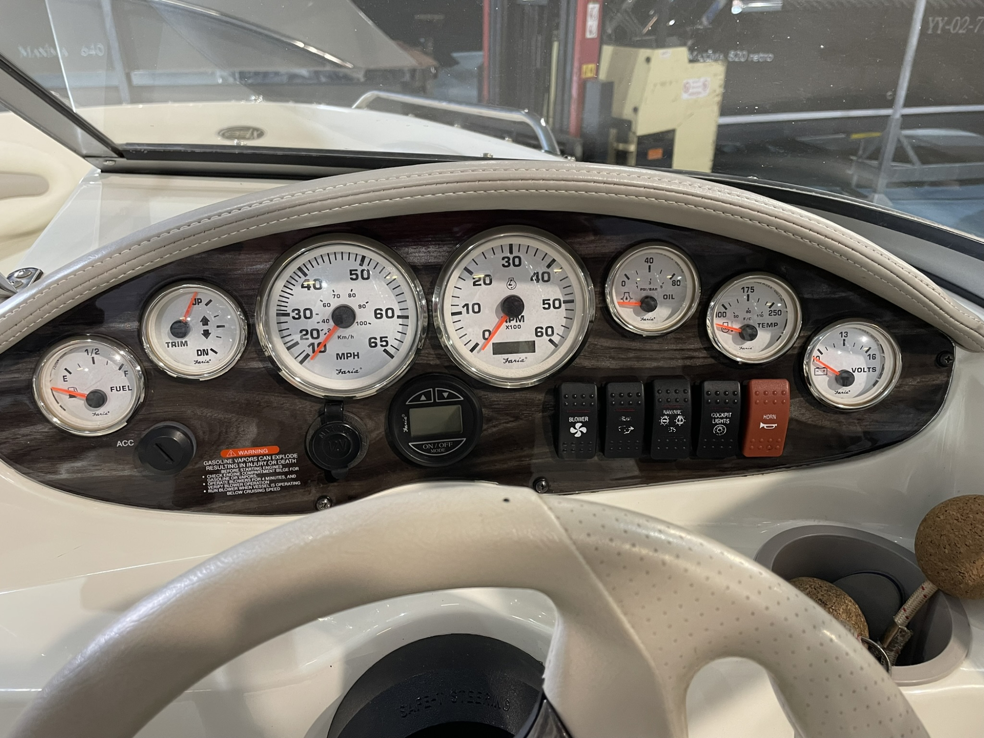 Stingray 185 LX met 130 pk MerCruiser