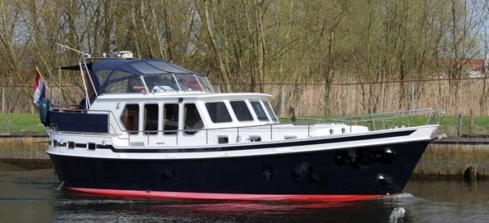 Alm Alm Spitsgatkotter 12.80 AK Cabrio hoofdfoto: 1