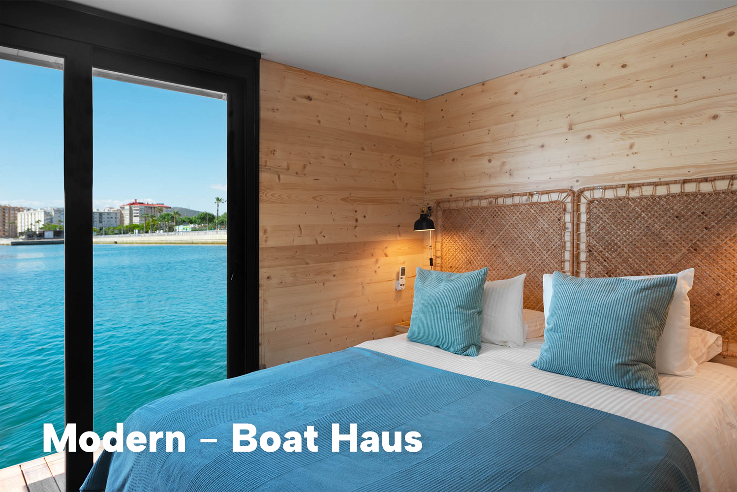 Boat Haus Mediterranean 8X4 MODERN Houseboat