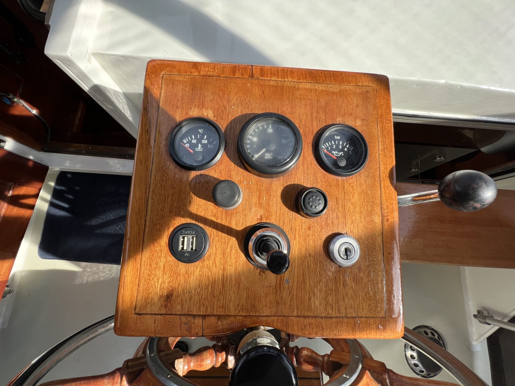 Beachcraft 11.30 AK Cabrio