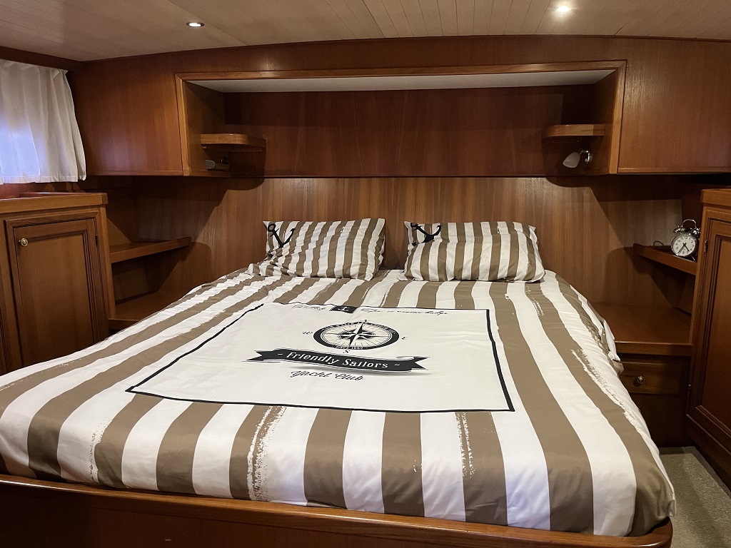 Blauwe Hand Trawler 1400