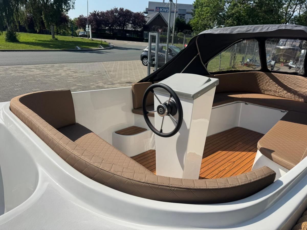 Reest Sloep 520 Classic direct leverbaar!