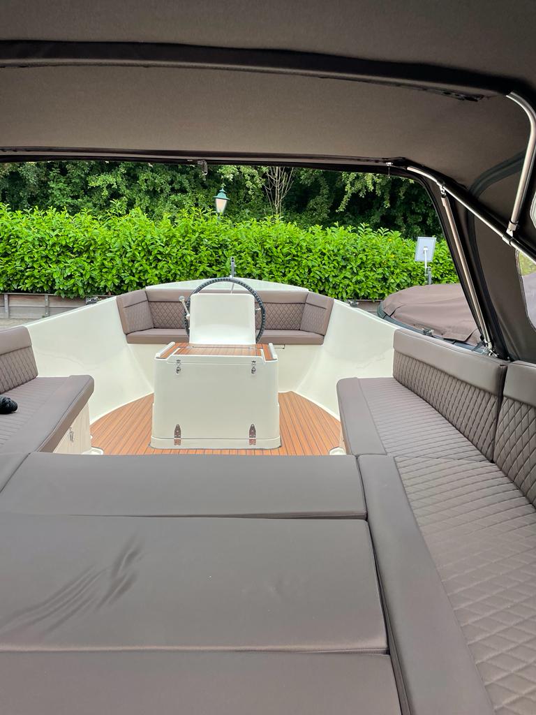 Pieterman  750 outboard