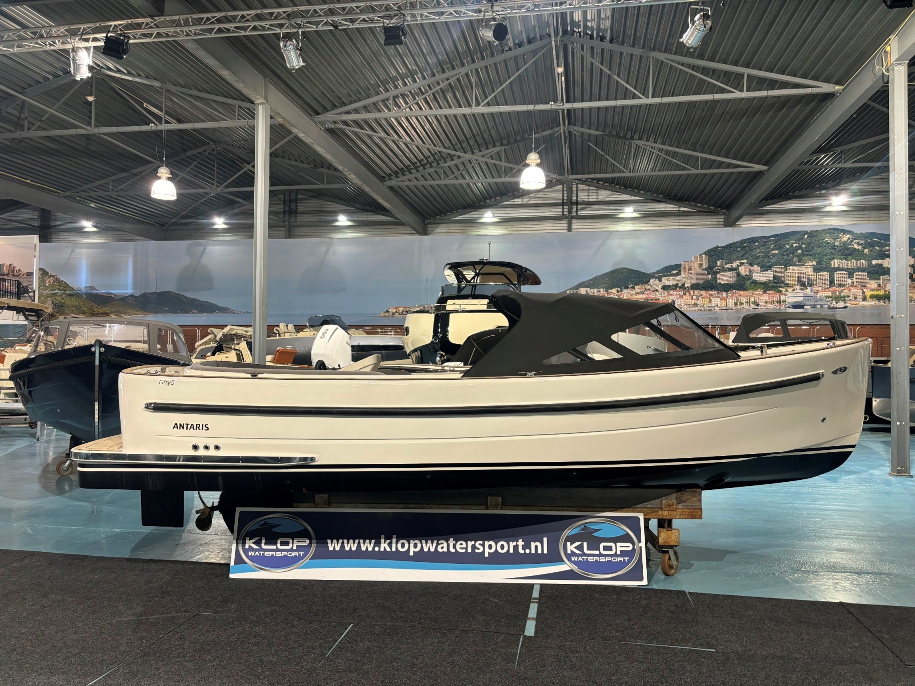 Antaris Fifty5 met vetus 27 pk - op voorraad hoofdfoto: 1